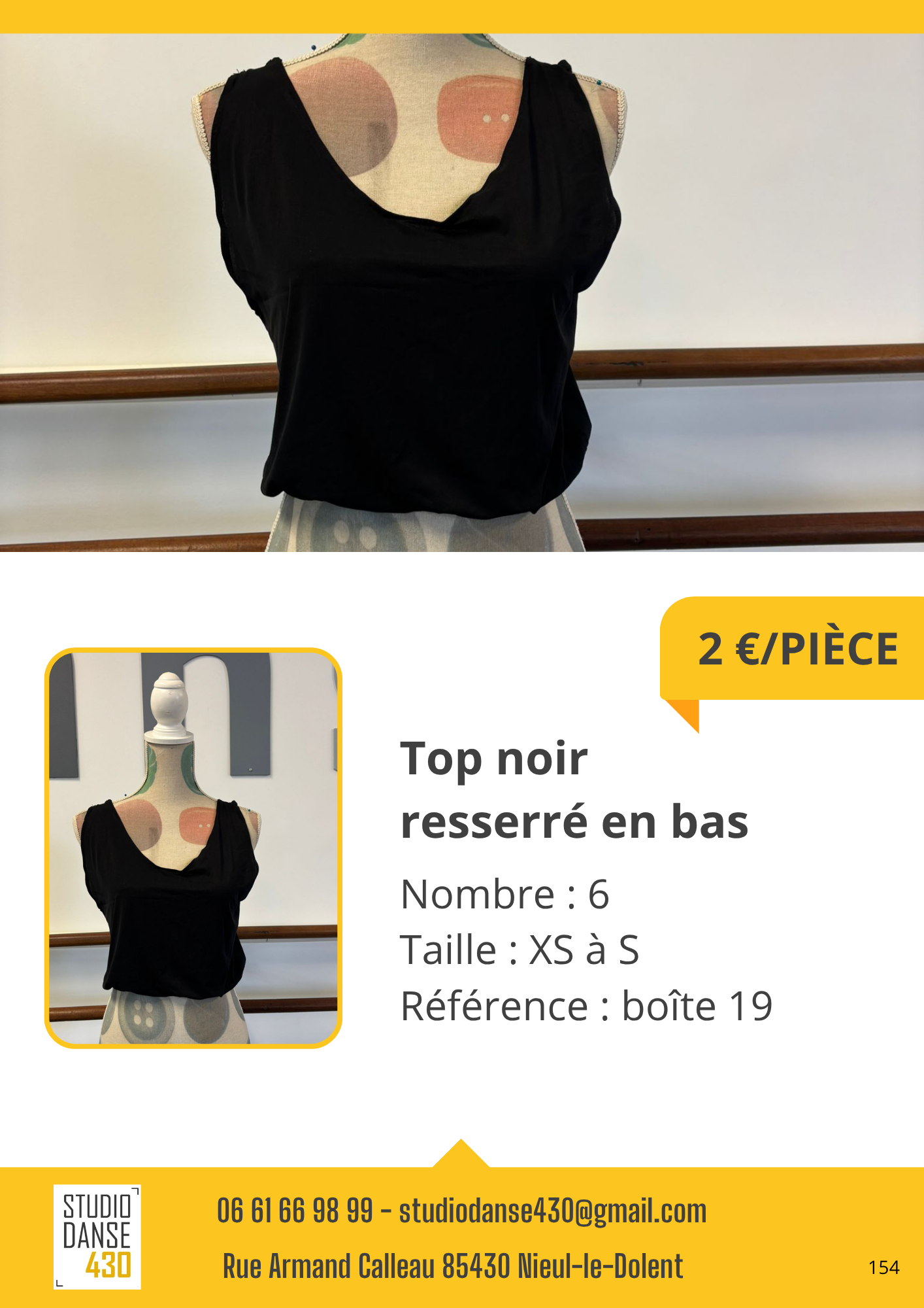 Top noir resserré en bas